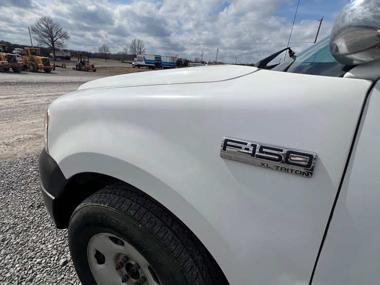 2008-ford-f150-xl-image-10