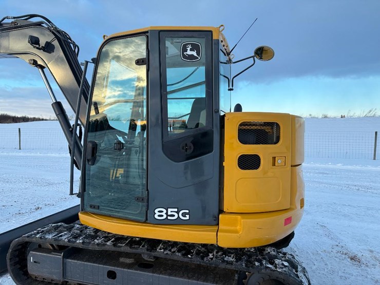 deere-85g-image-21