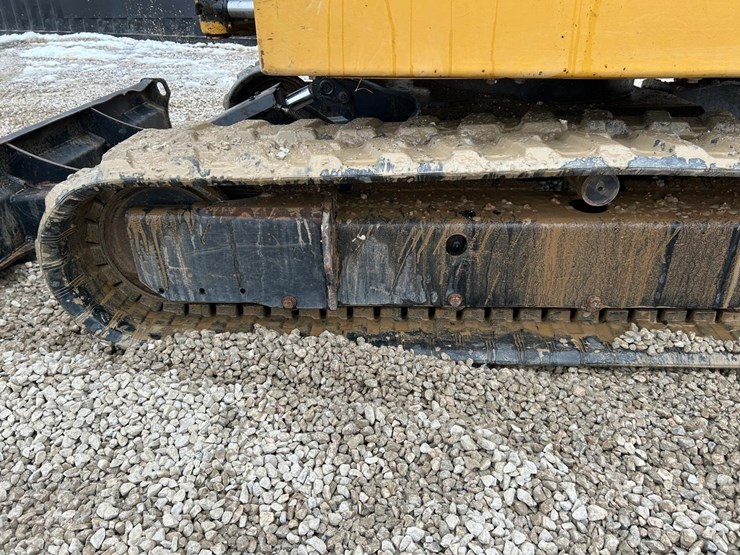 2021-caterpillar-306-image-19