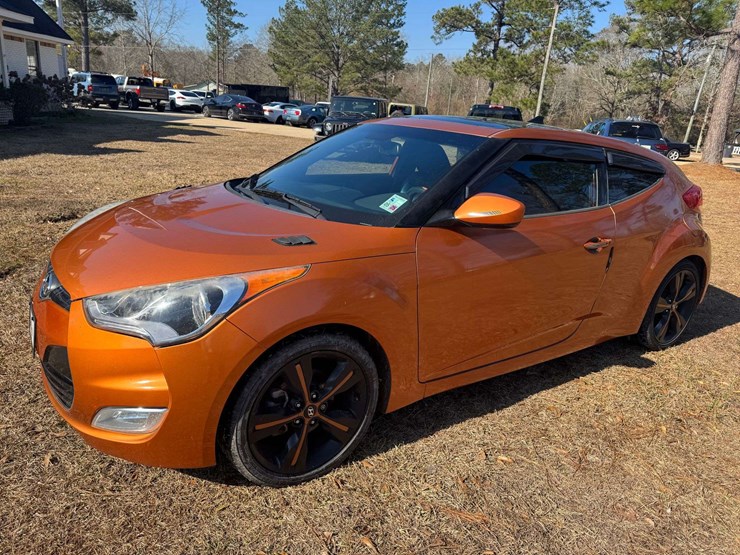 2016-hyundai-veloster-3-door-hatchback-coupe---136,264-miles-image-1