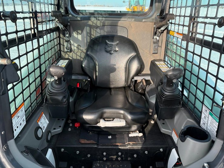 2020-bobcat-s450-image-32