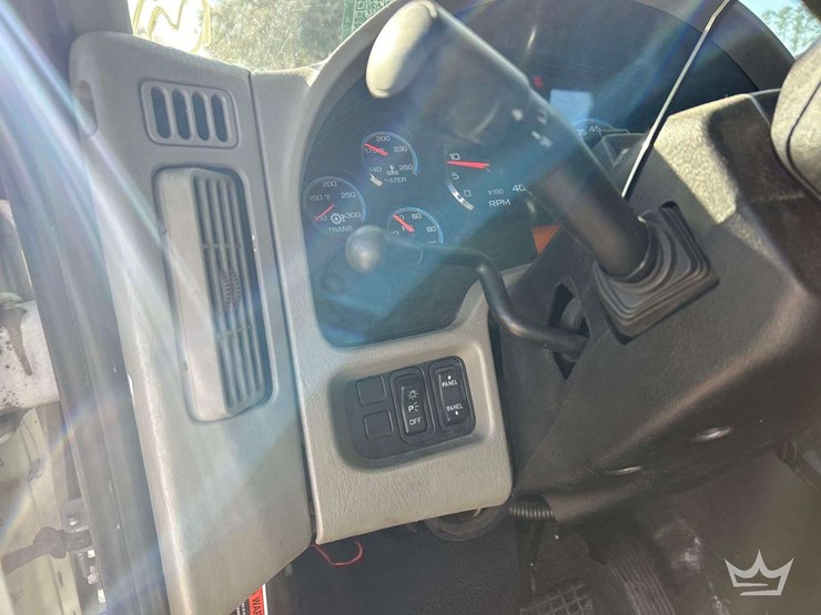 2013-international-workstar-7400-image-14