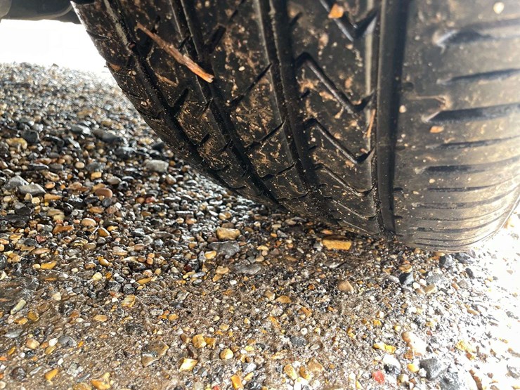 2012-chevrolet-camaro-2-door-coupe-(152,885-miles)-image-23