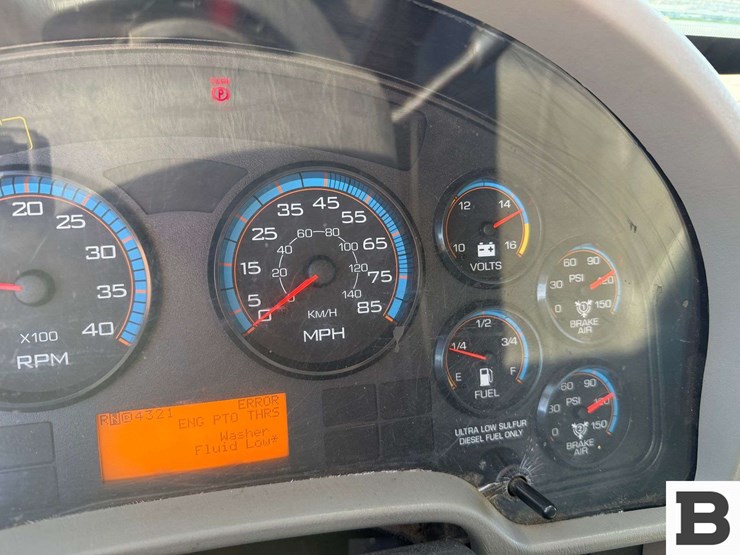 2011-international-workstar-7400-image-77