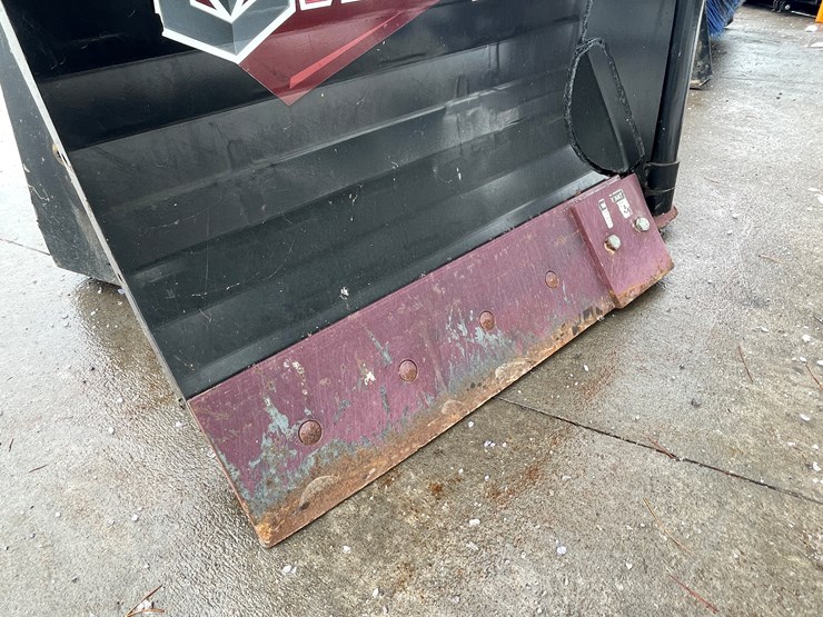 #4908-•-virnig-skid-steer-mount-70"-v-plow-image-18