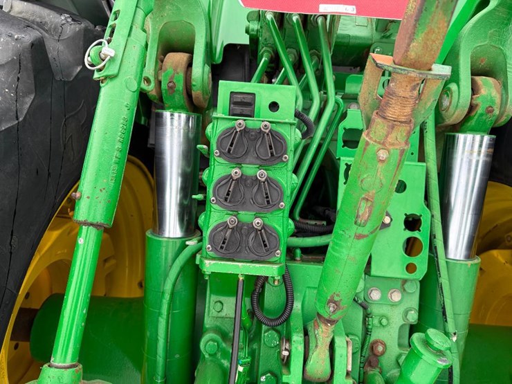 john-deere-7820-image-52