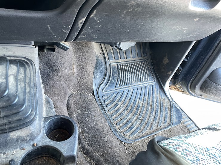 2001-dodge-ram-2500-image-82