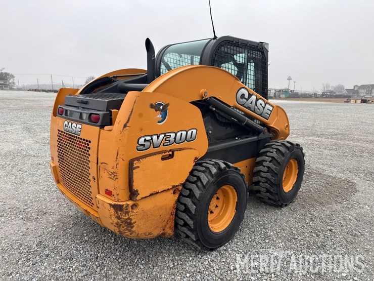 2012-case-sv300-image-5