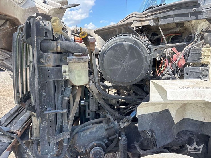 2014-international-workstar-7500-image-32