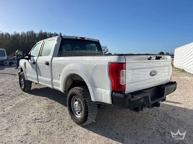 2017-ford-f250-image-4