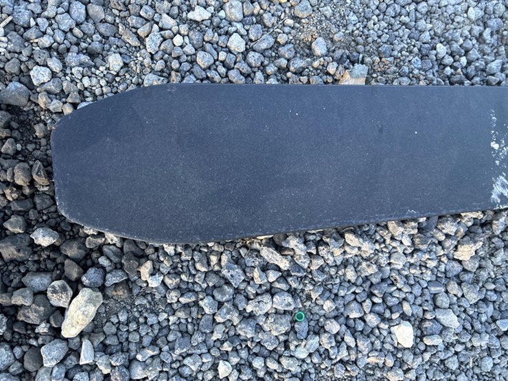 #115447-•-60"-skidsteer-mt-pallet-forks-image-2