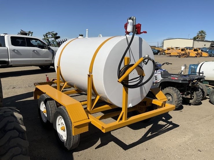 custom-500g-dual-axle-fuel-wagon-image-6