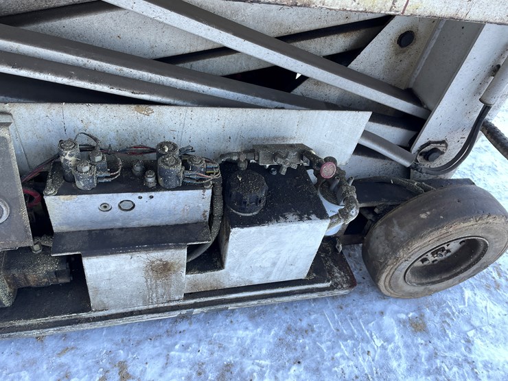 #301-•-ardisam-simon-20'-aerials-scissors-lift-image-11