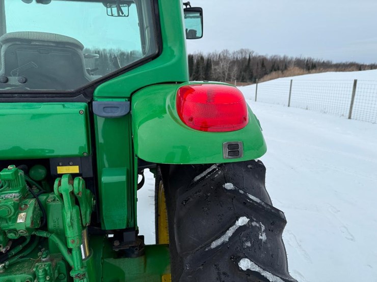 john-deere-6420-image-23