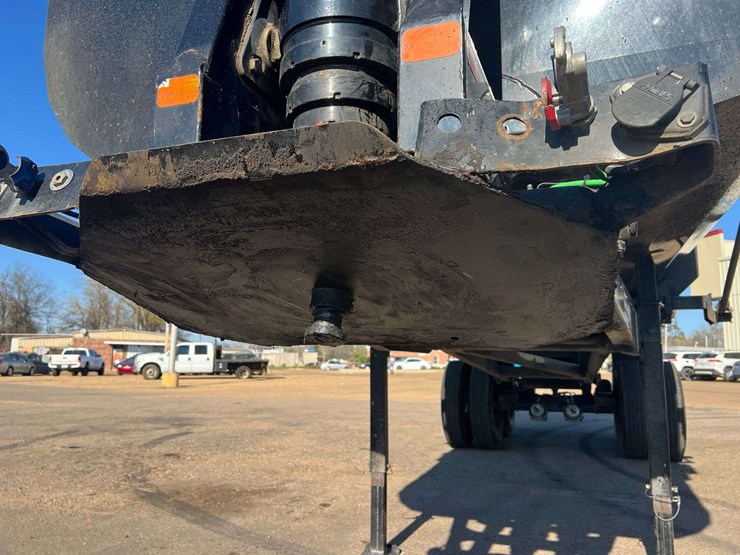 2022-clement-dump-trailer-image-8