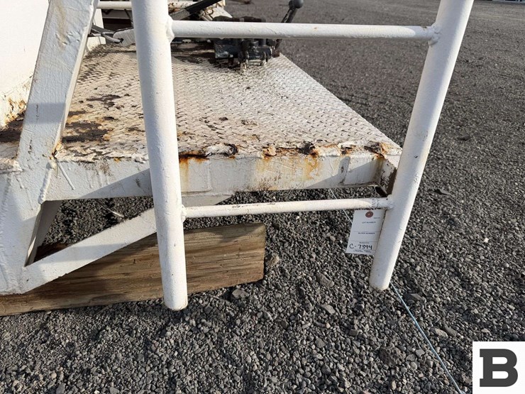 16'-fertilizer-truck-bed-image-8