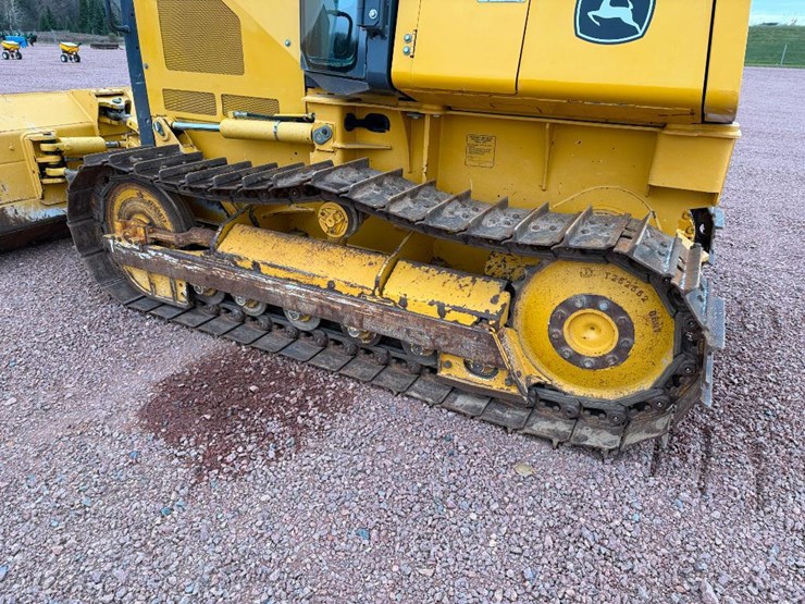 deere-450j-lt-image-8