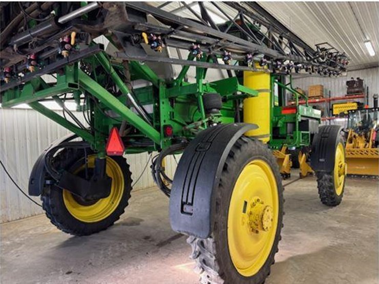 2004-john-deere-4710-image-90