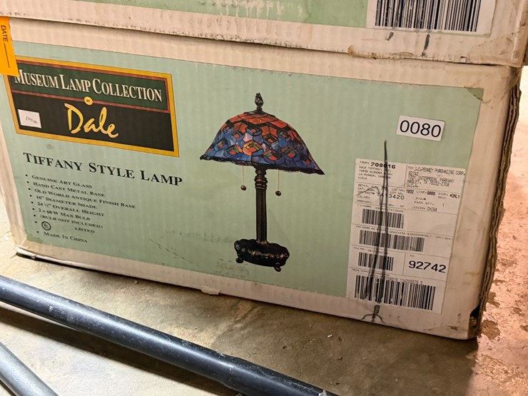 #80-•-tiffany-style-lamp-image-1