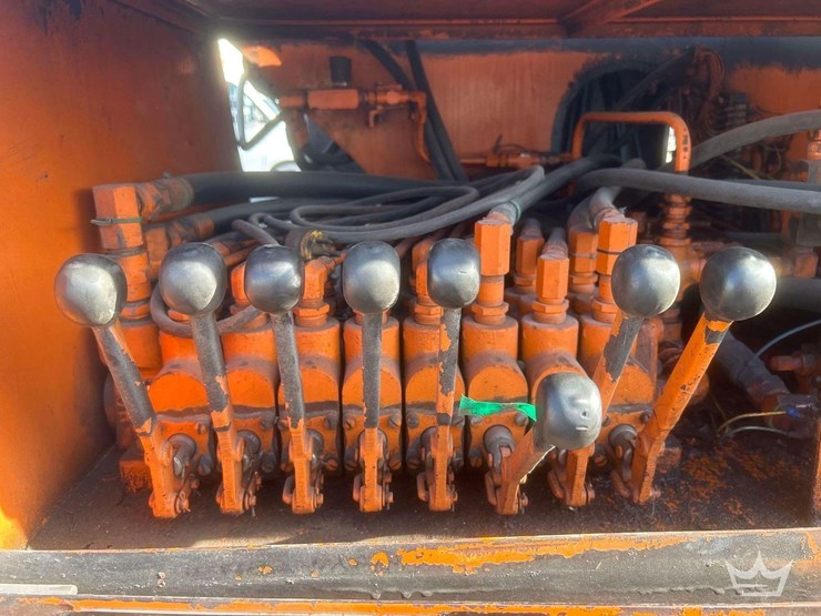 1987-international-3-image-40