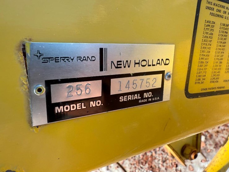 new-holland-256-image-15