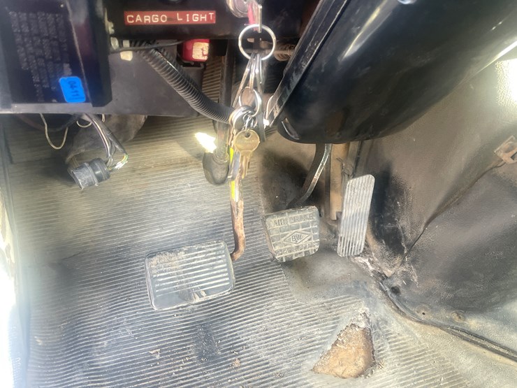 2001-international-2001-image-31