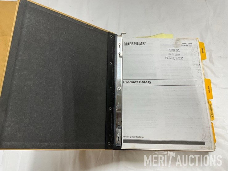 caterpillar-e200b-image-8