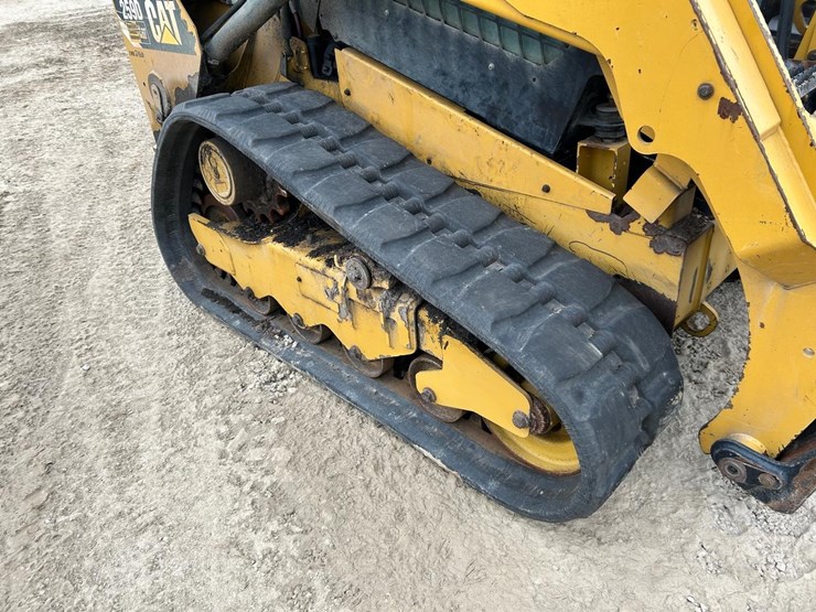 caterpillar-259d-image-11