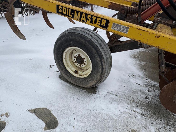 landoll-1200-soilmaster-image-4