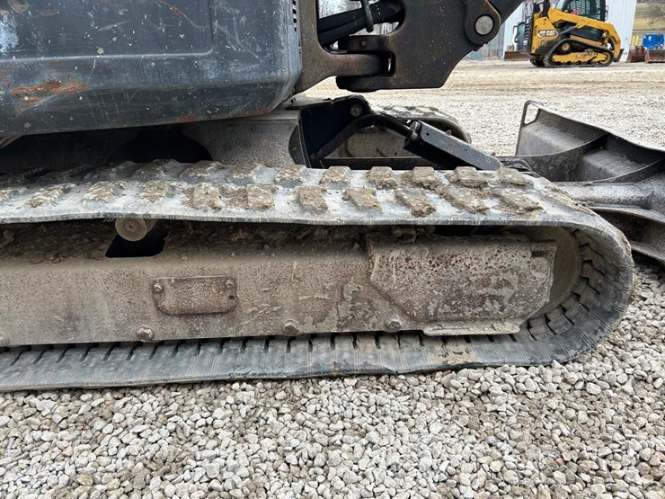 2015-bobcat-e42-image-13