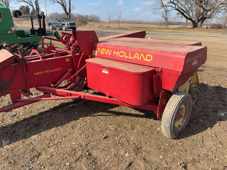 new-holland-273-image-5