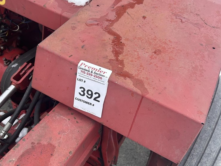 new-holland-790-image-8