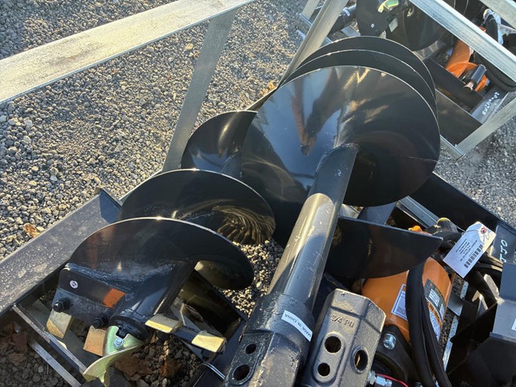 #115435-•-skidsteer-mt-auger-w/bits-12"-&-18"-image-3