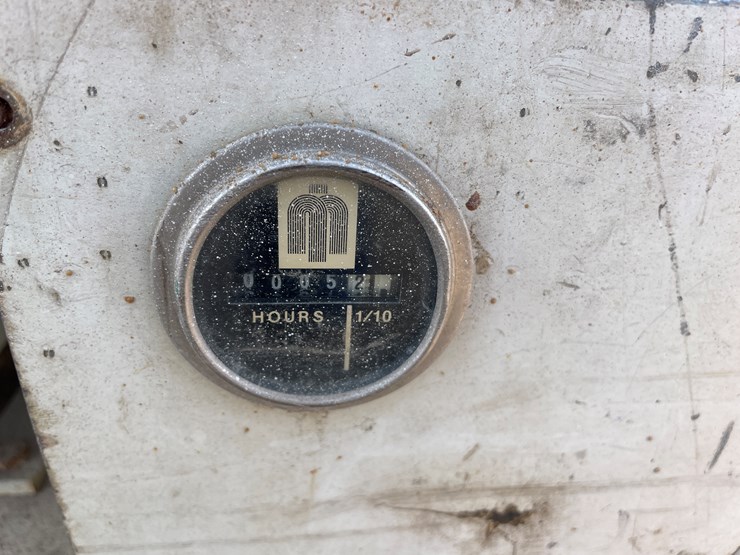 #1017-•-marklift-scissor-lift-image-7