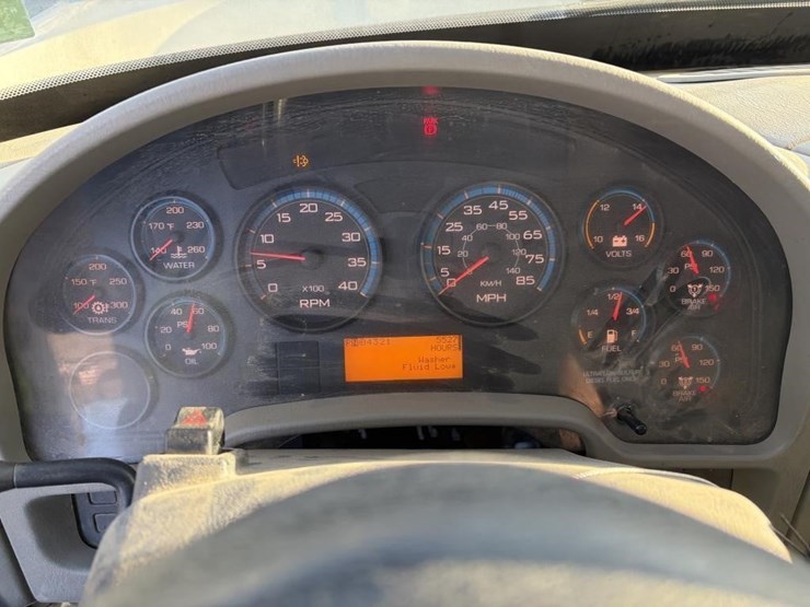 2008-international-workstar-7300-image-15