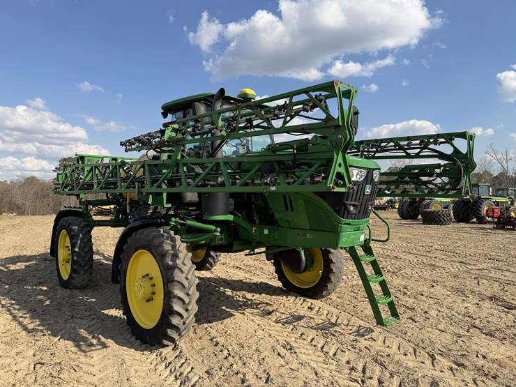 2022-john-deere-r4023-image-8