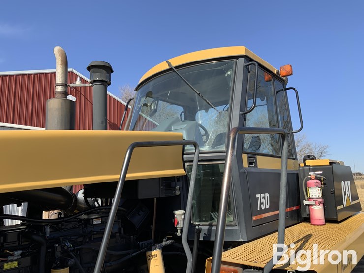 1997-caterpillar-75d-image-13