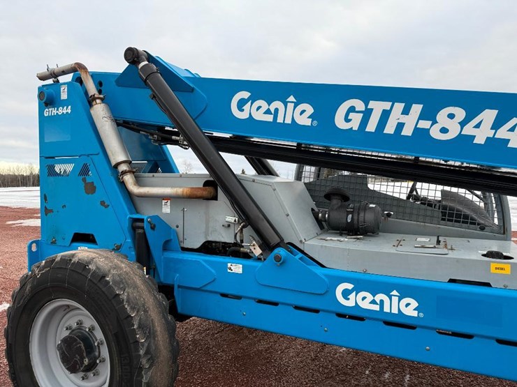 2006-deere-tires-image-19