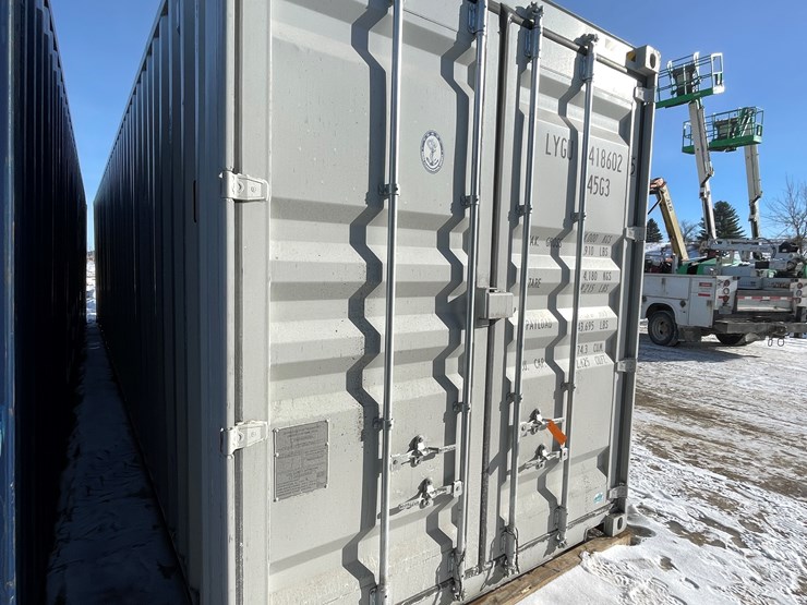 #400-•-40'-high-cube-multi-door-shipping-container-image-9