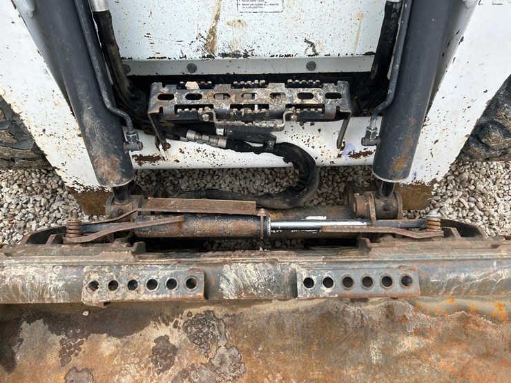 2018-bobcat-s650-image-10