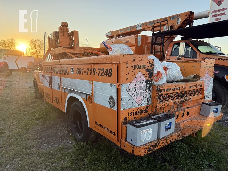 2005-ford-f350-image-3