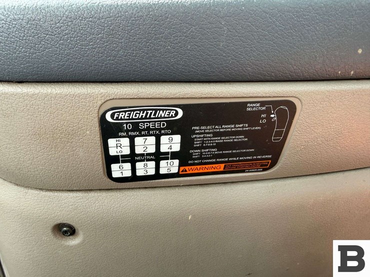 2017-freightliner-cascadia-125-image-62