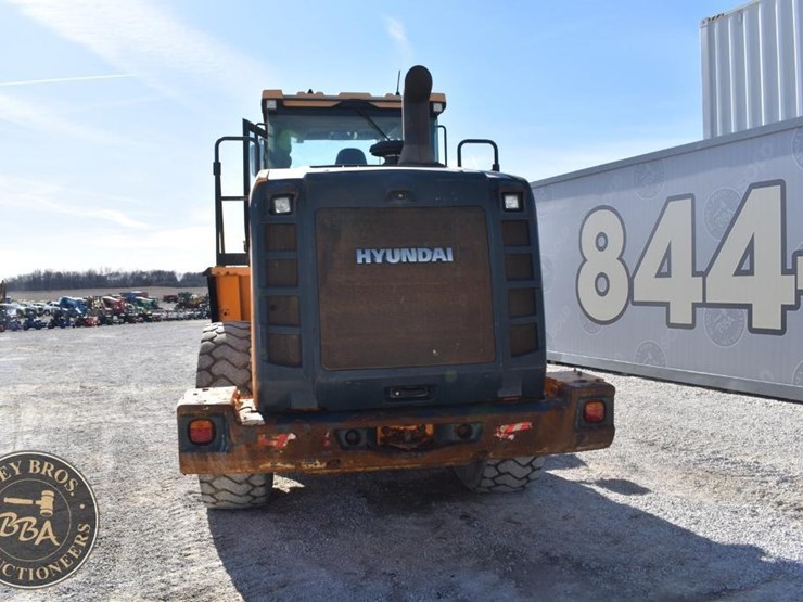 2016-hyundai-hl955-image-5