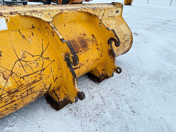 john-deere-2-image-12