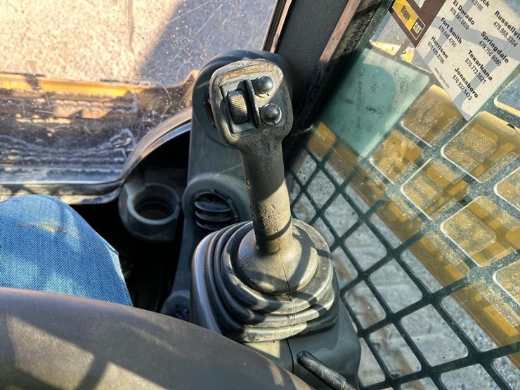 caterpillar-289d-image-23