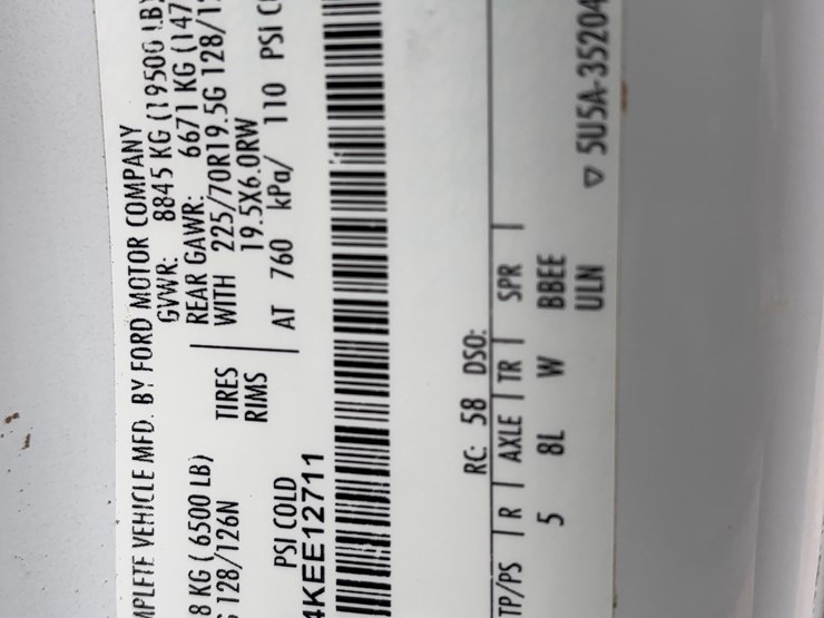 2019-ford-f550-image-24