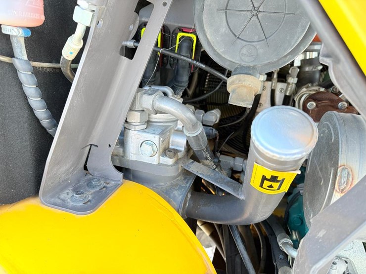 2016-volvo-l35g-image-43