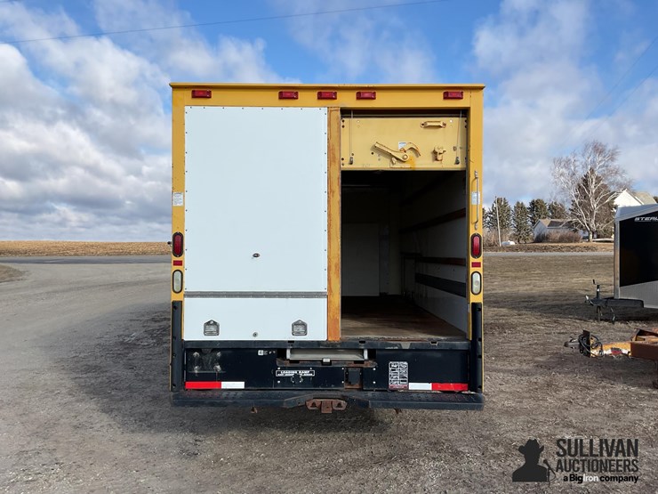 2006-gmc-3500-image-6