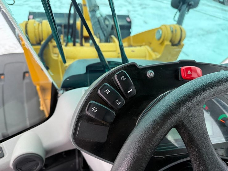 caterpillar-906m-image-49