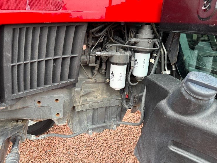 massey-ferguson-4707-image-33